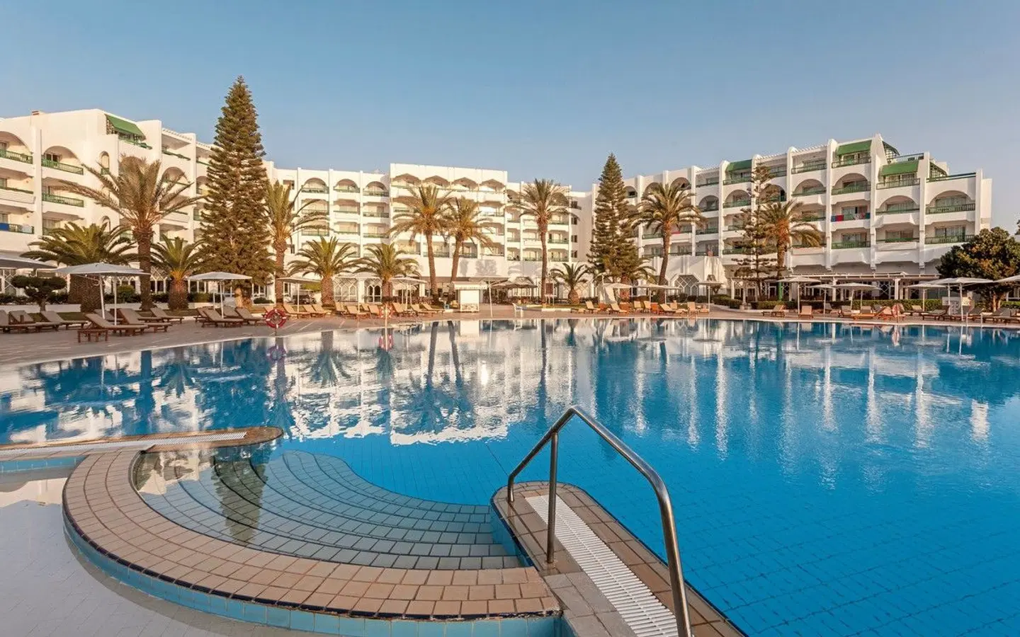 El Mouradi Palace OUTDOOR_POOL