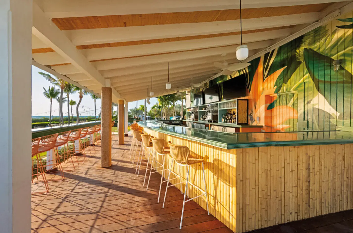 Hawks Cay Resort Bar