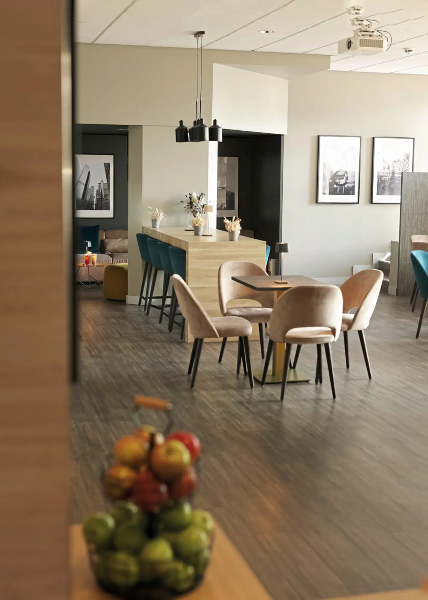 ibis Frankfurt Centrum Hotel Bar