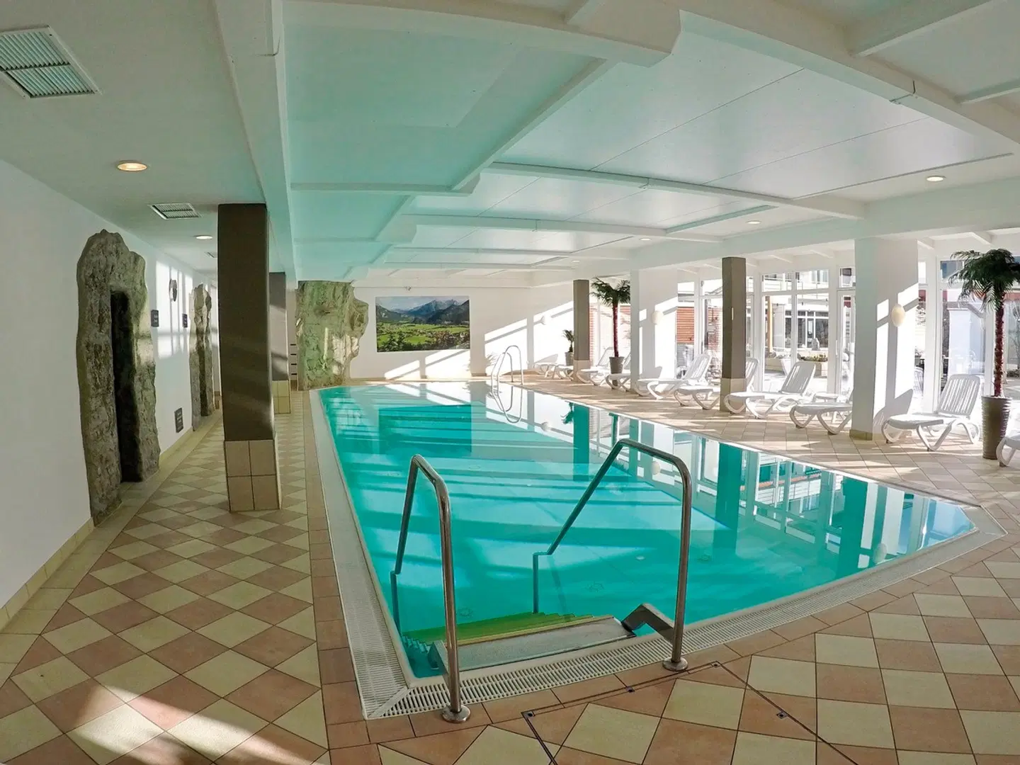 DIE GAMS Hotel Resort Hallenbad