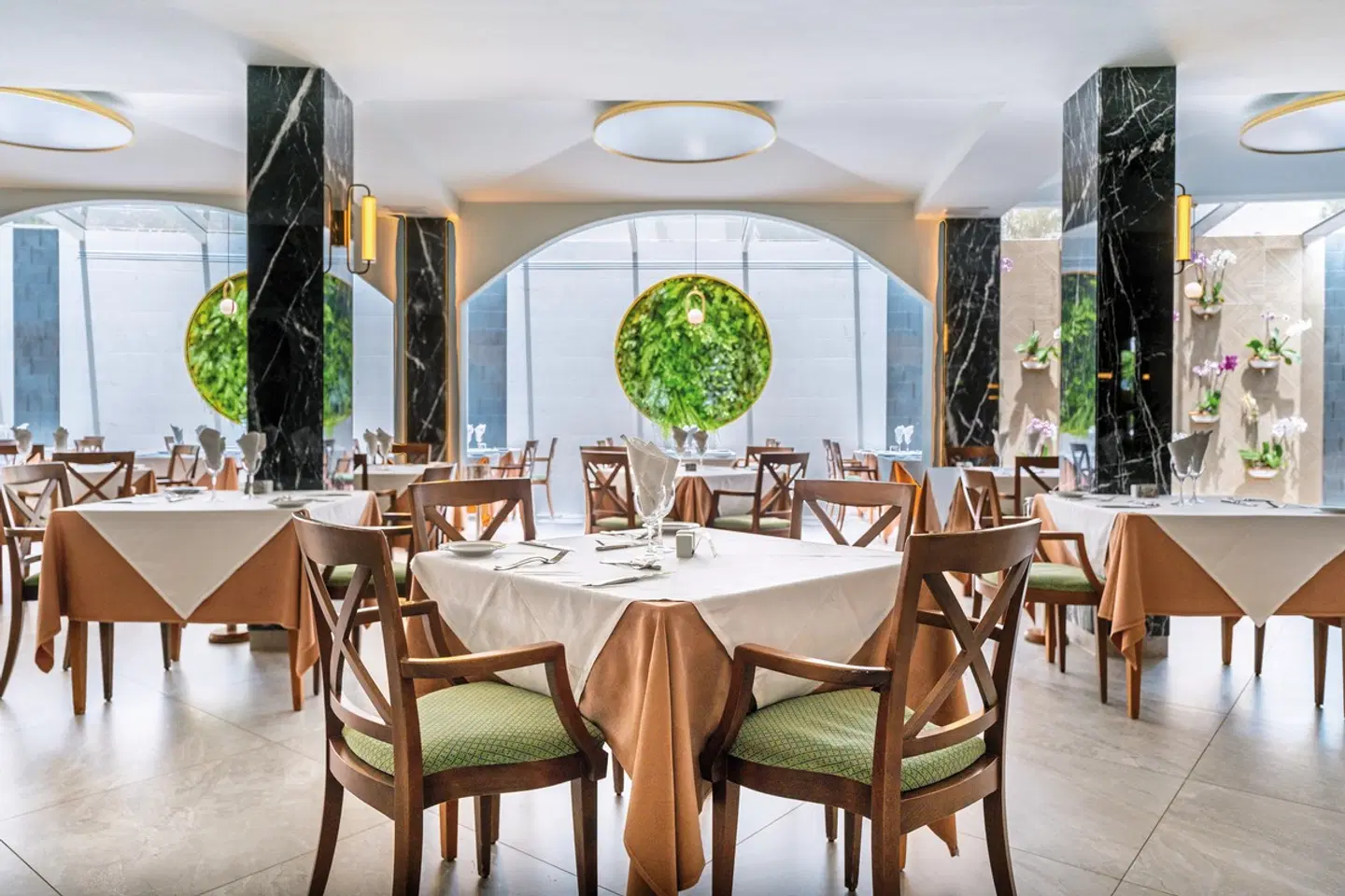 ADRIAN Hoteles Colón Guanahaní Restaurant