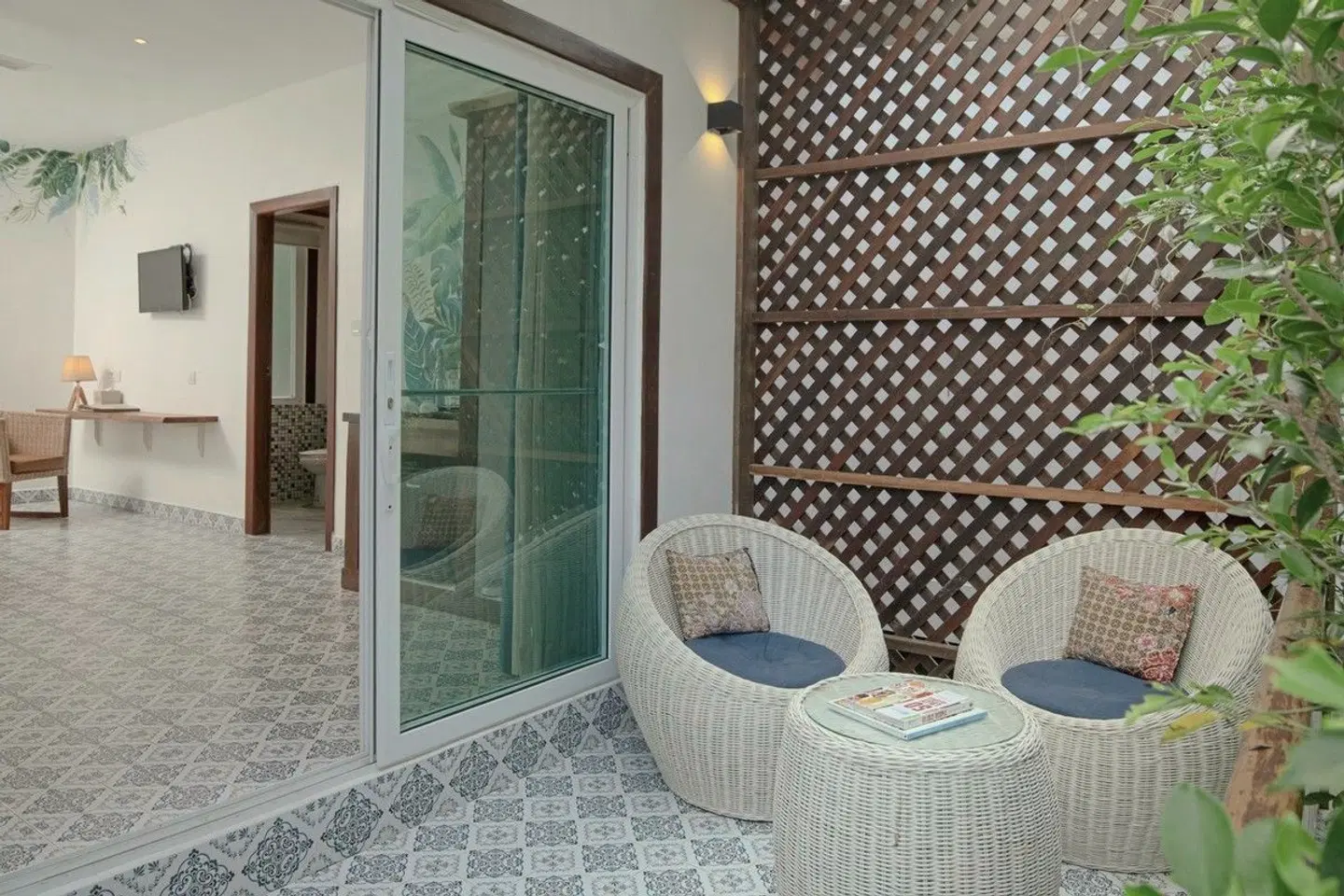 La Passion by Achariyak Terrasse