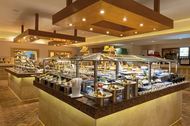 Fort Arabesque West Bay Restaurant