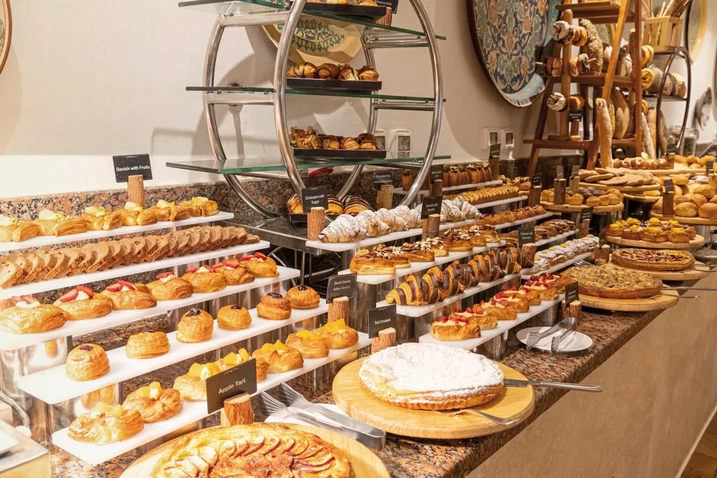 Fort Arabesque West Bay Restaurant