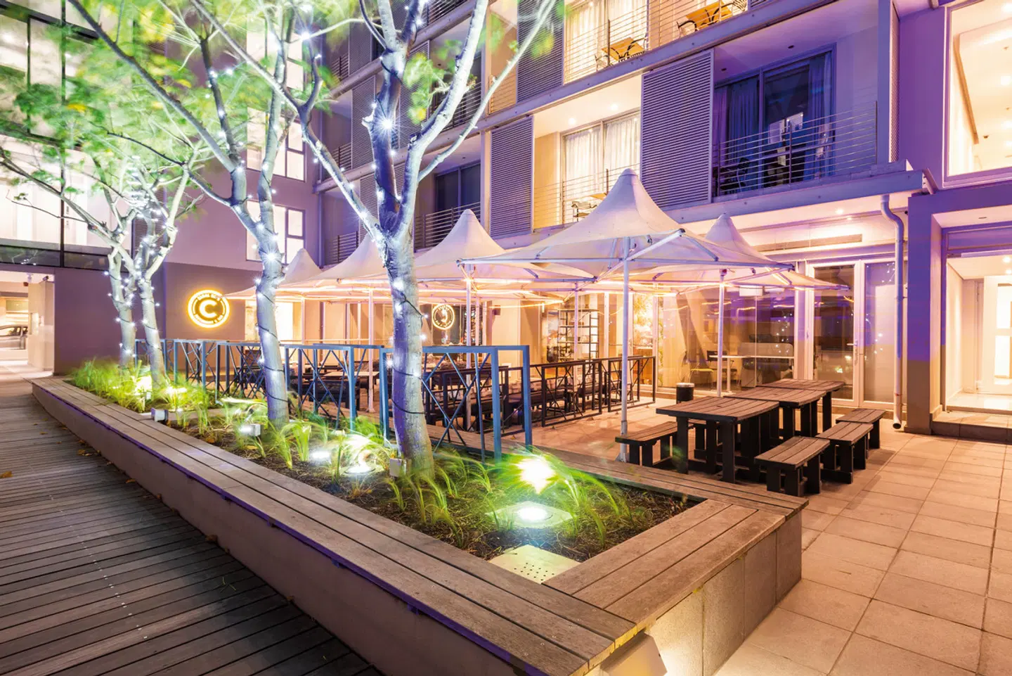 aha Harbour Bridge Hotel & Suites Terrasse