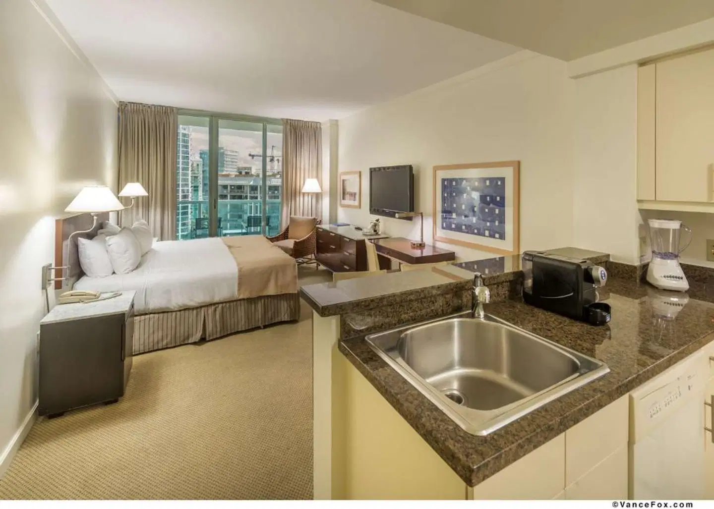 Arya Hotel & Suites Coconut Grove ROOM_EXAMPLE