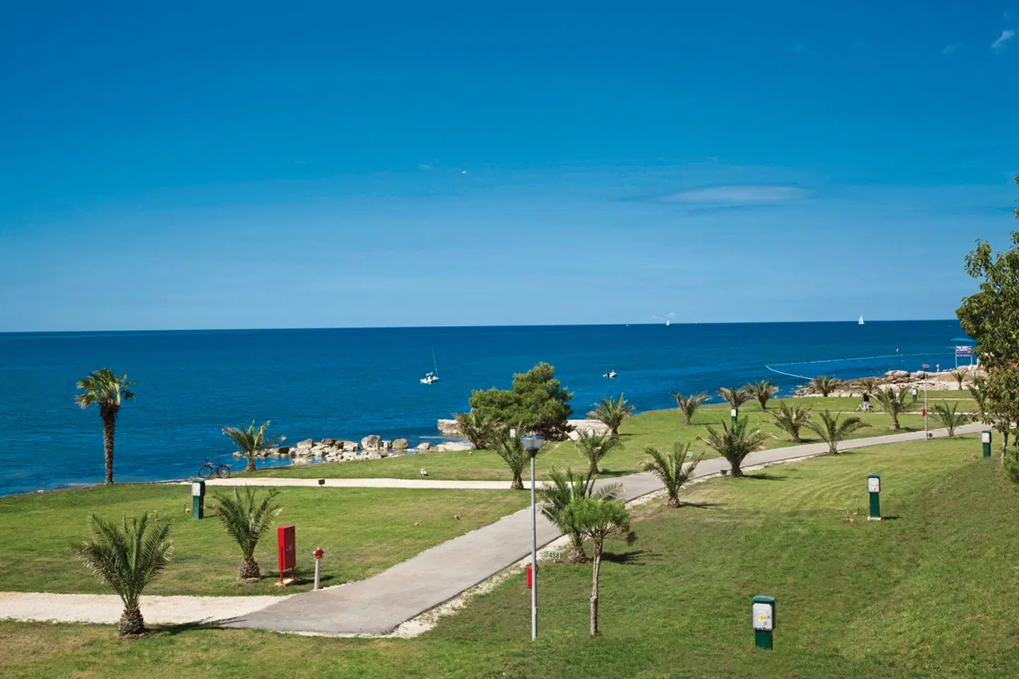 Aminess Sirena Campsite Garten