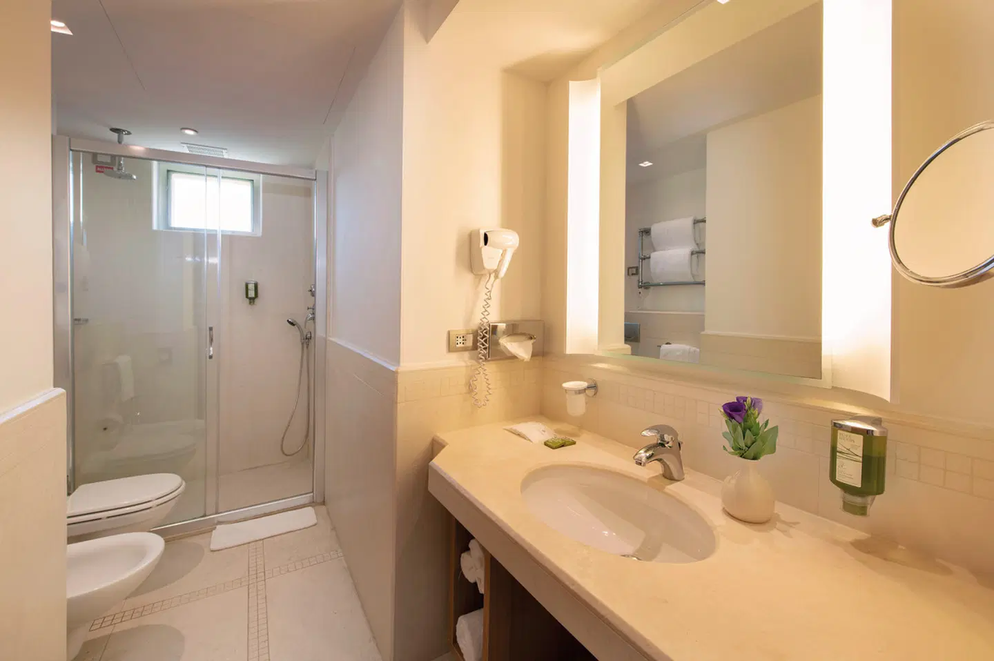 Vivosa Apulia Resort Badezimmer