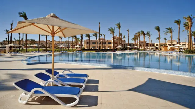 Cleopatra Luxury Resort Makadi Bay OUTDOOR_POOL