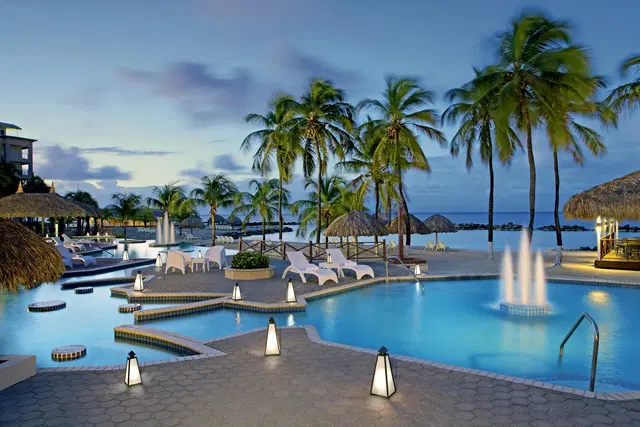 Sunscape Curaçao Resort, Spa & Casino OUTDOOR_POOL