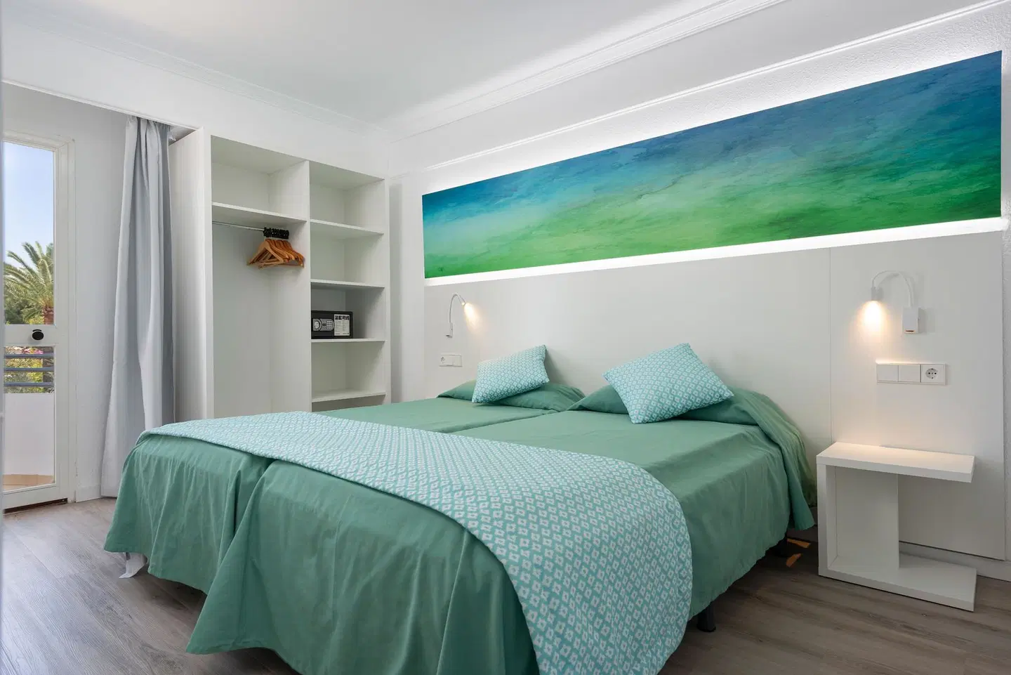 Alcudia Beach ROOM_EXAMPLE