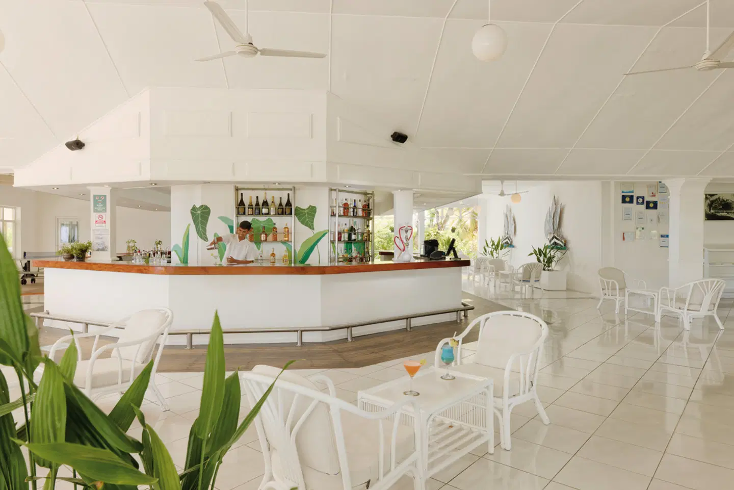 Equator Village Maldives Bar