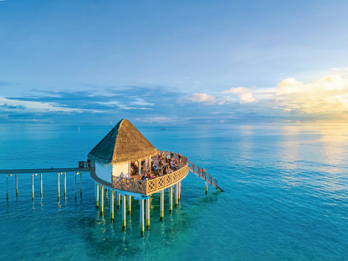 Angaga Island Resort & Spa Strand