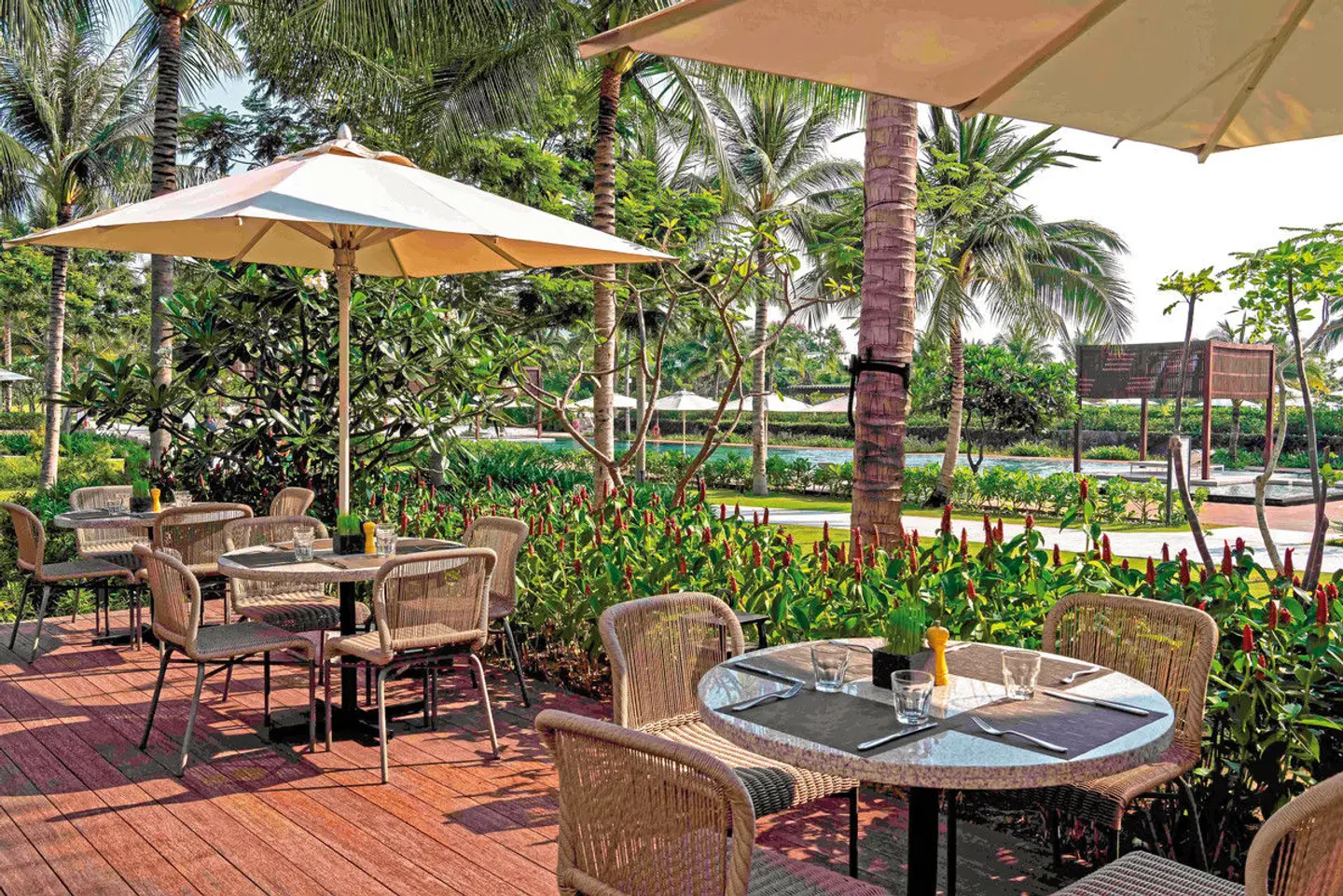 Alma Resort Cam Ranh Terrasse