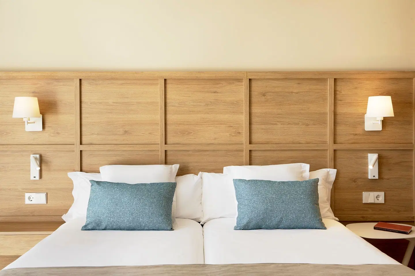 Iberostar Waves Cala Domingos ROOM_EXAMPLE