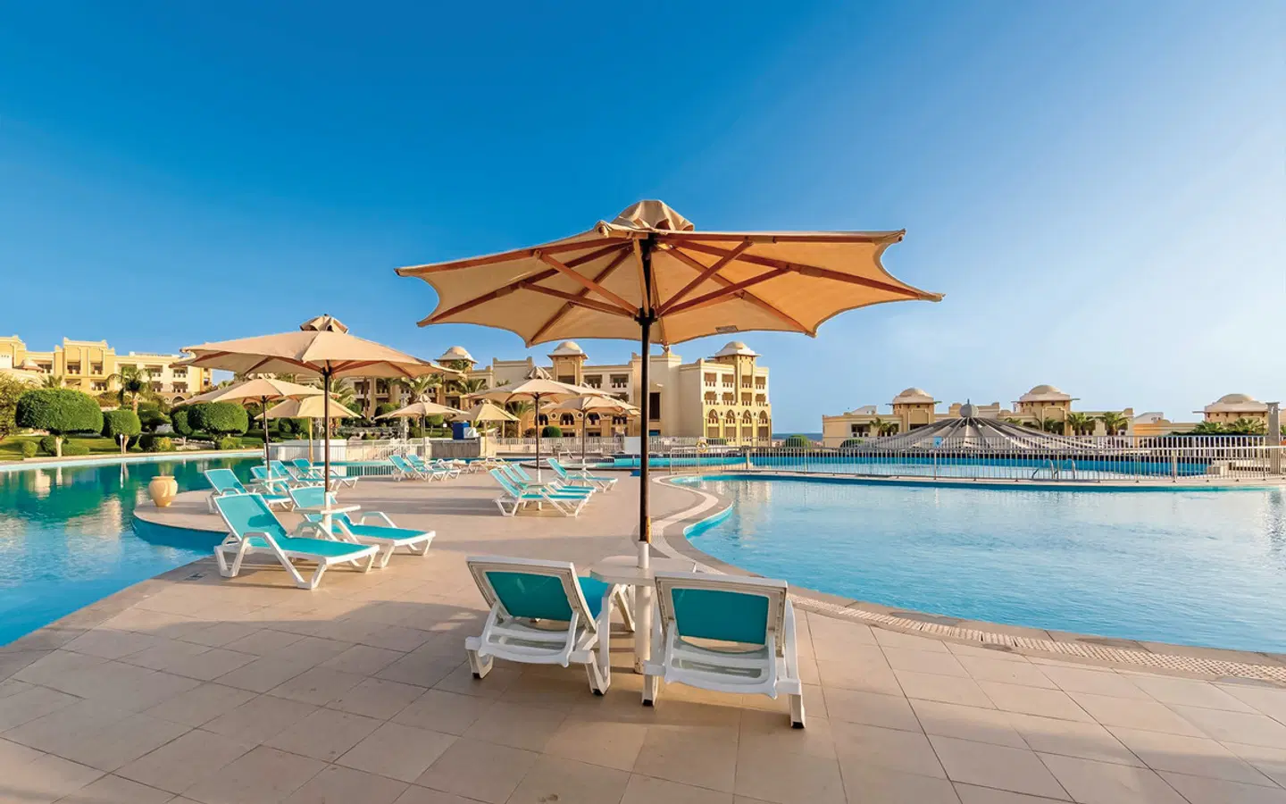 Serenity Alma Heights OUTDOOR_POOL