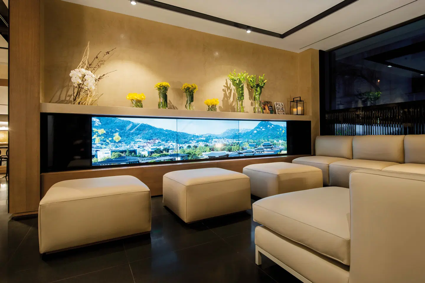 Hotel Royal Prague Bar