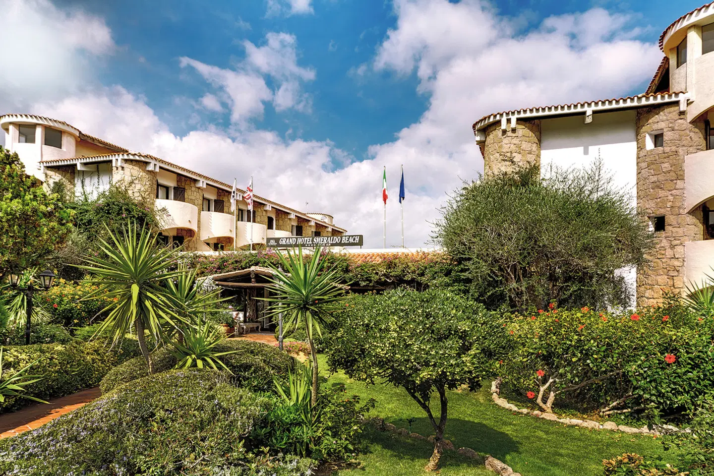 Grand Hotel Smeraldo Beach EXTERIOR