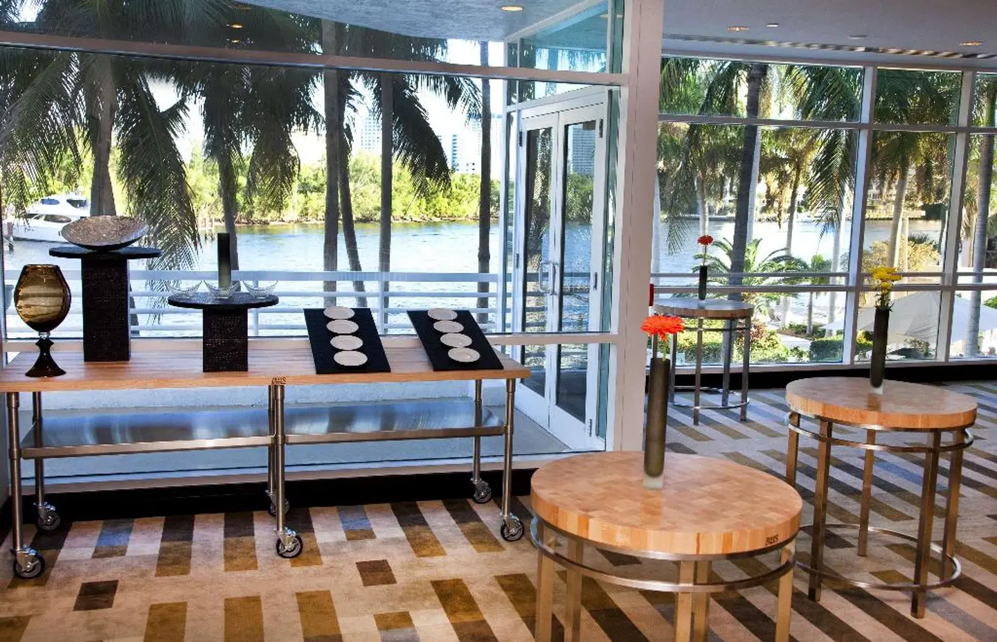 Gallery ONE - A DoubleTree Suites by Hilton Hotel Terrasse