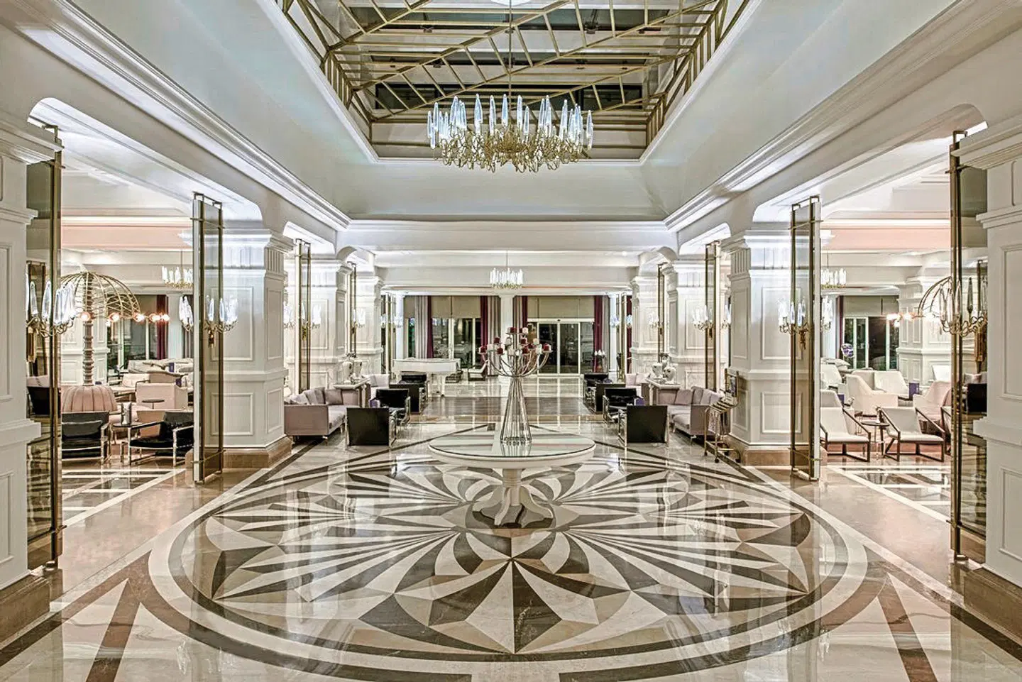 Delphin Diva Premiere LOUNGE_LOBBY