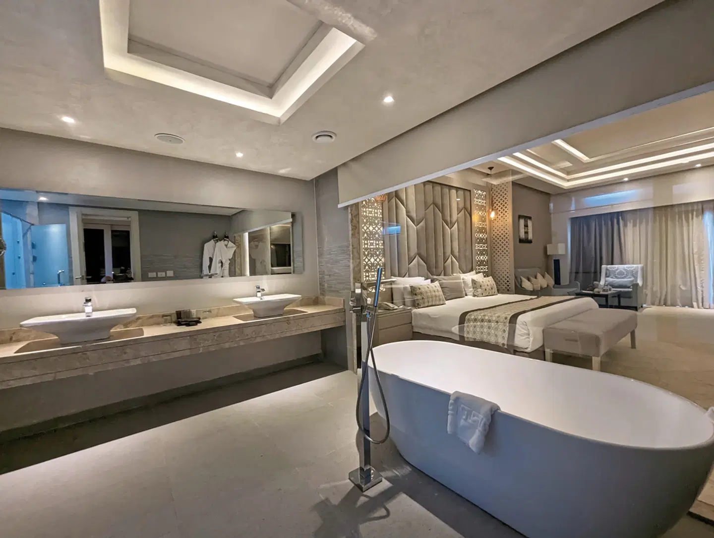 KaiSol Romance Resort Bar