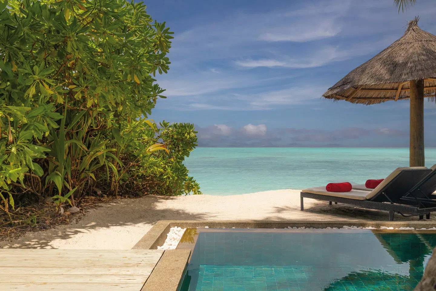 NH Collection Maldives Havodda Resort OUTDOOR_POOL