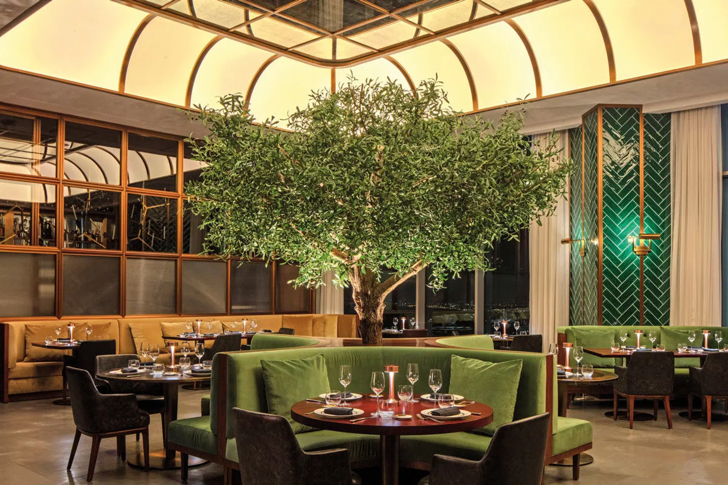 SLS Dubai Hotel & Residences Restaurant