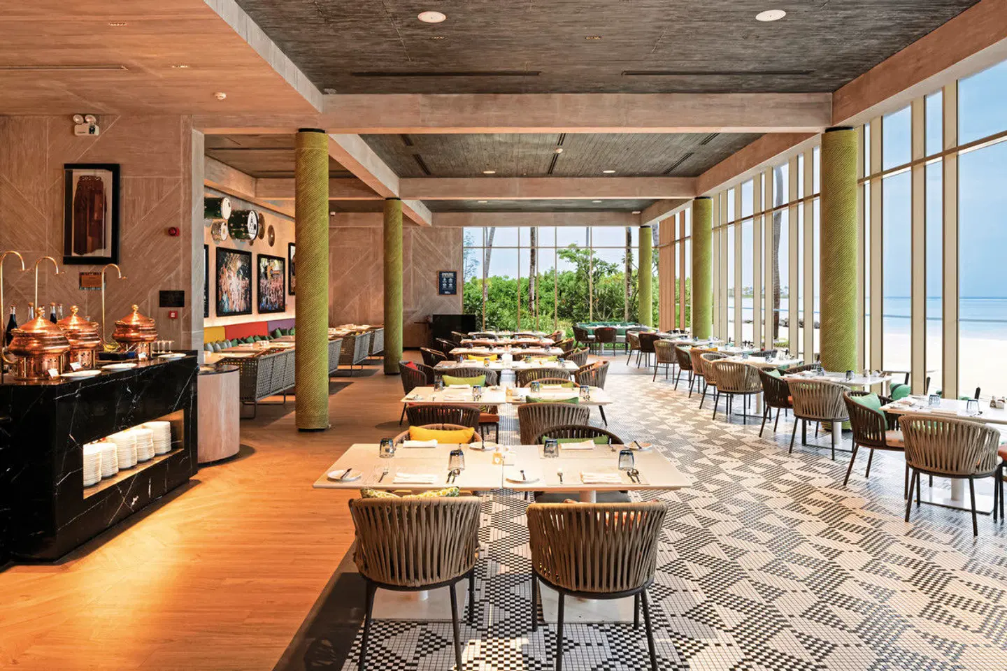 Hard Rock Hotel Maldives Restaurant