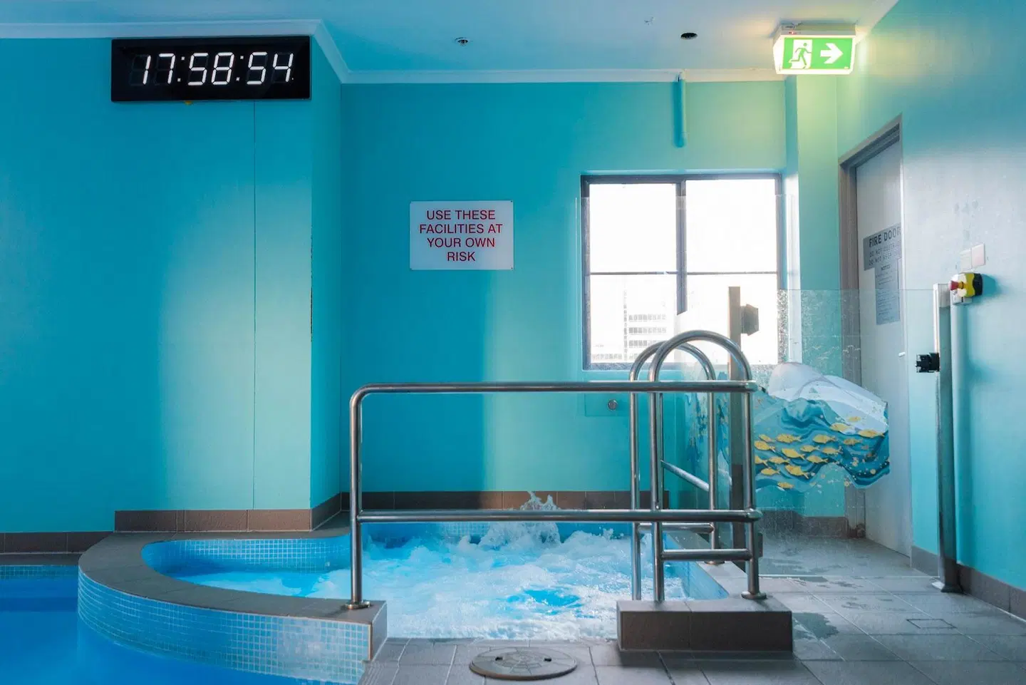 Sydney Hotel Harbour Suites Hallenbad