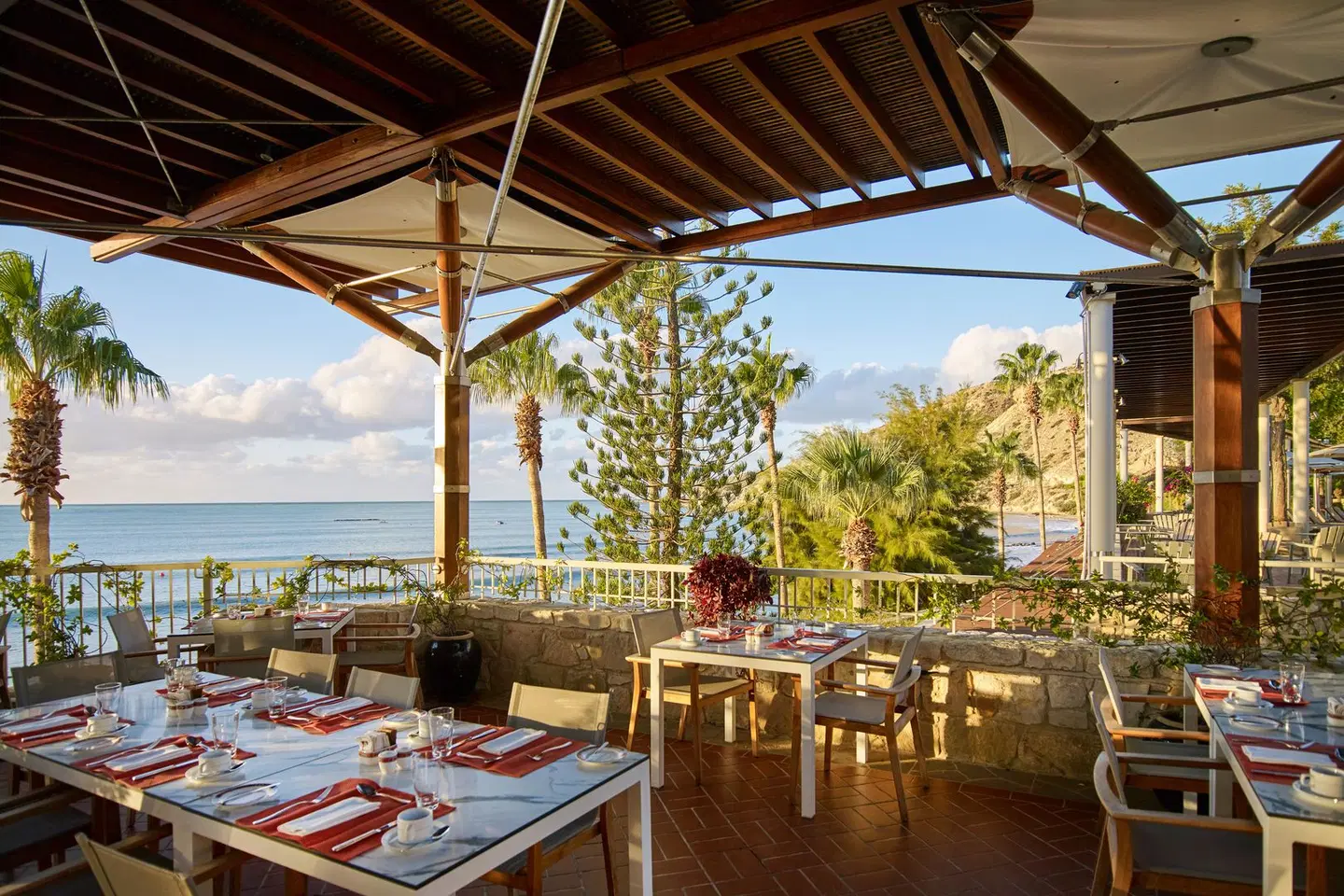 Columbia Beach Resort Restaurant