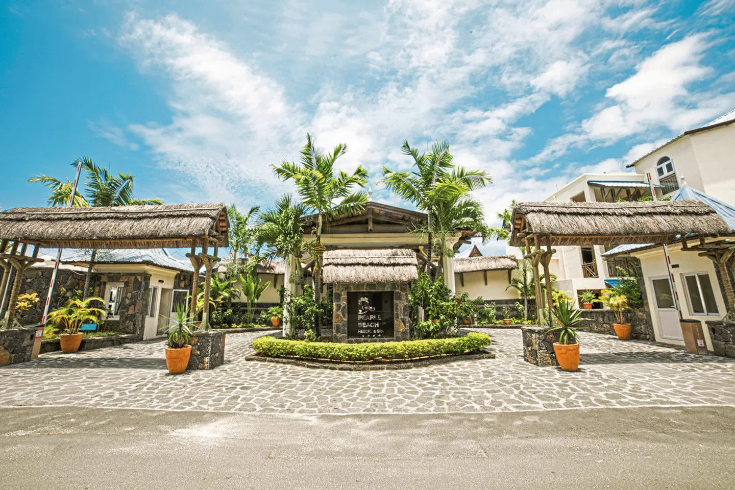 Pearle Beach Resort & Spa EXTERIOR