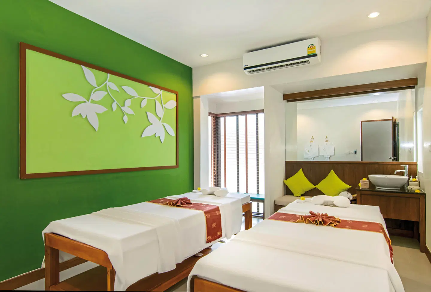 The Leaf Oceanside ROOM_EXAMPLE