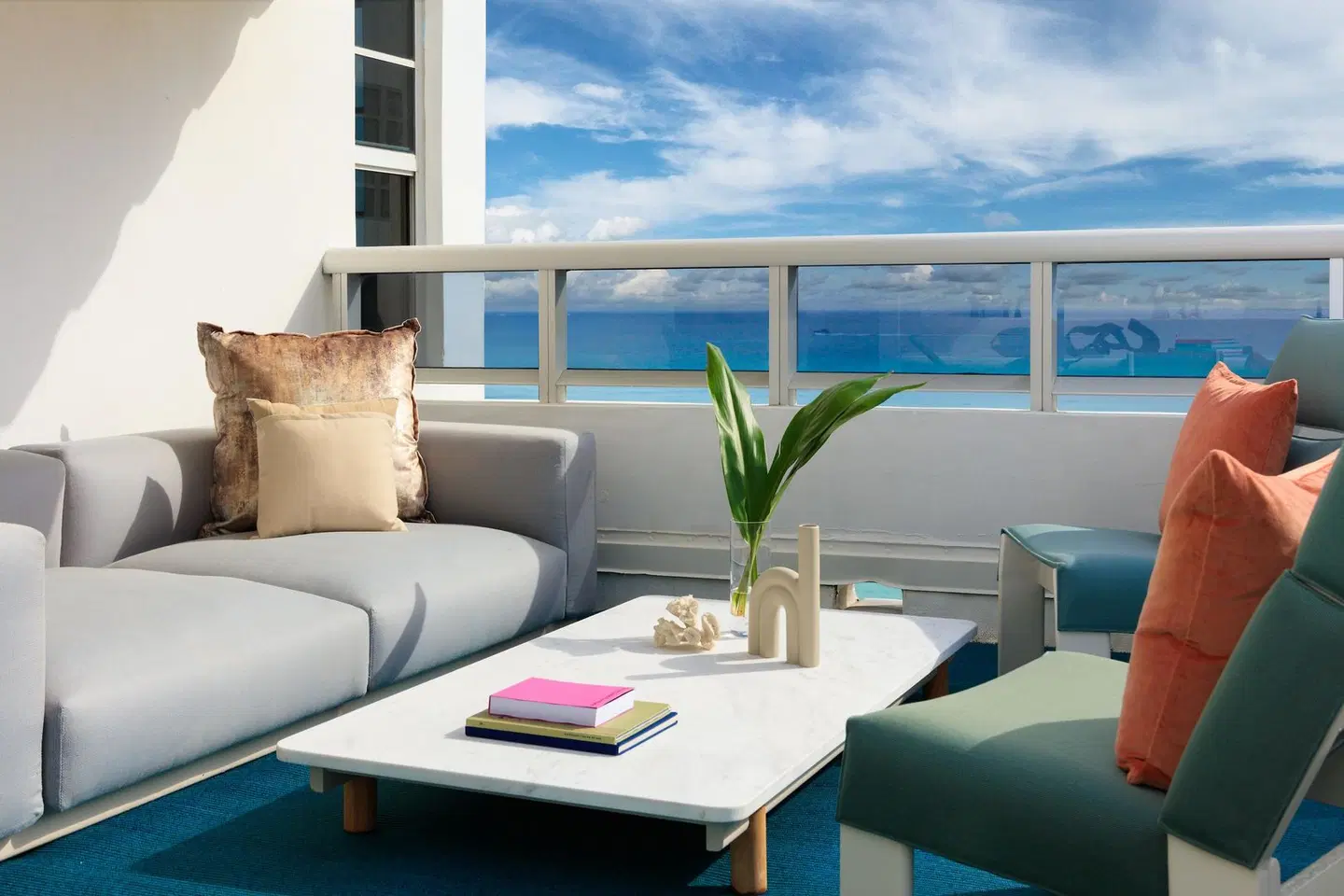 The Confidante Miami Beach ROOM_EXAMPLE