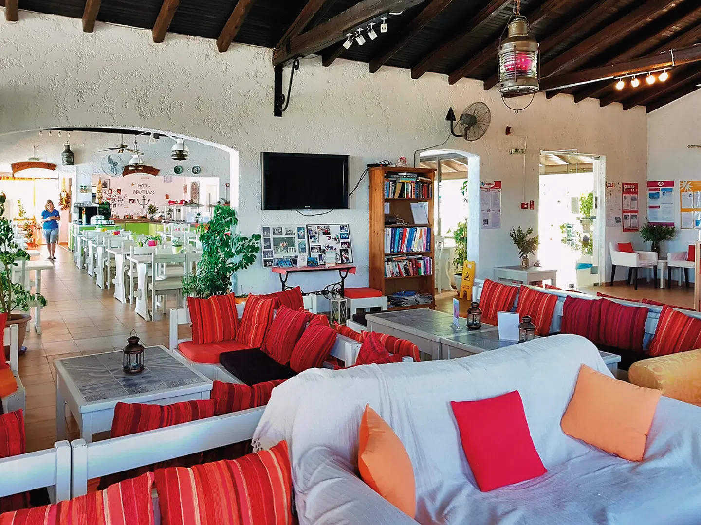 Nautilus LOUNGE_LOBBY