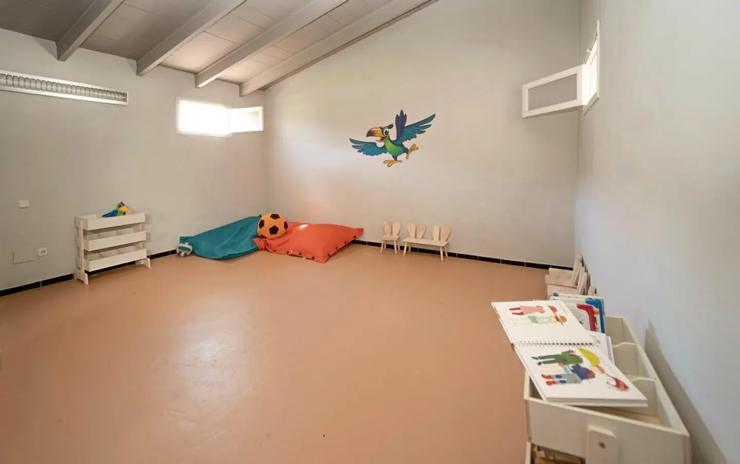 Calimera Fido Gardens HEALTH_BEAUTY