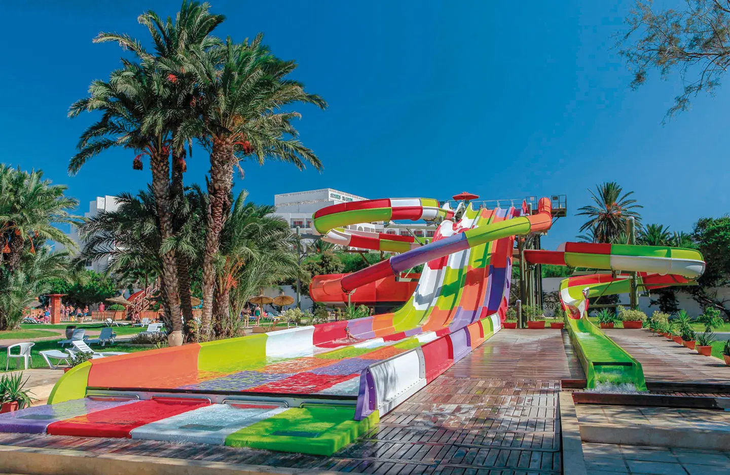 Sahara Beach Aquapark SPORTS_AND_LEISURE