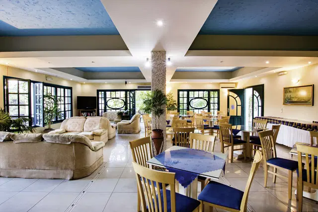 Kyra Panagia LOUNGE_LOBBY