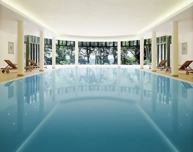 aja Nordperd & Villen Göhren Hallenbad