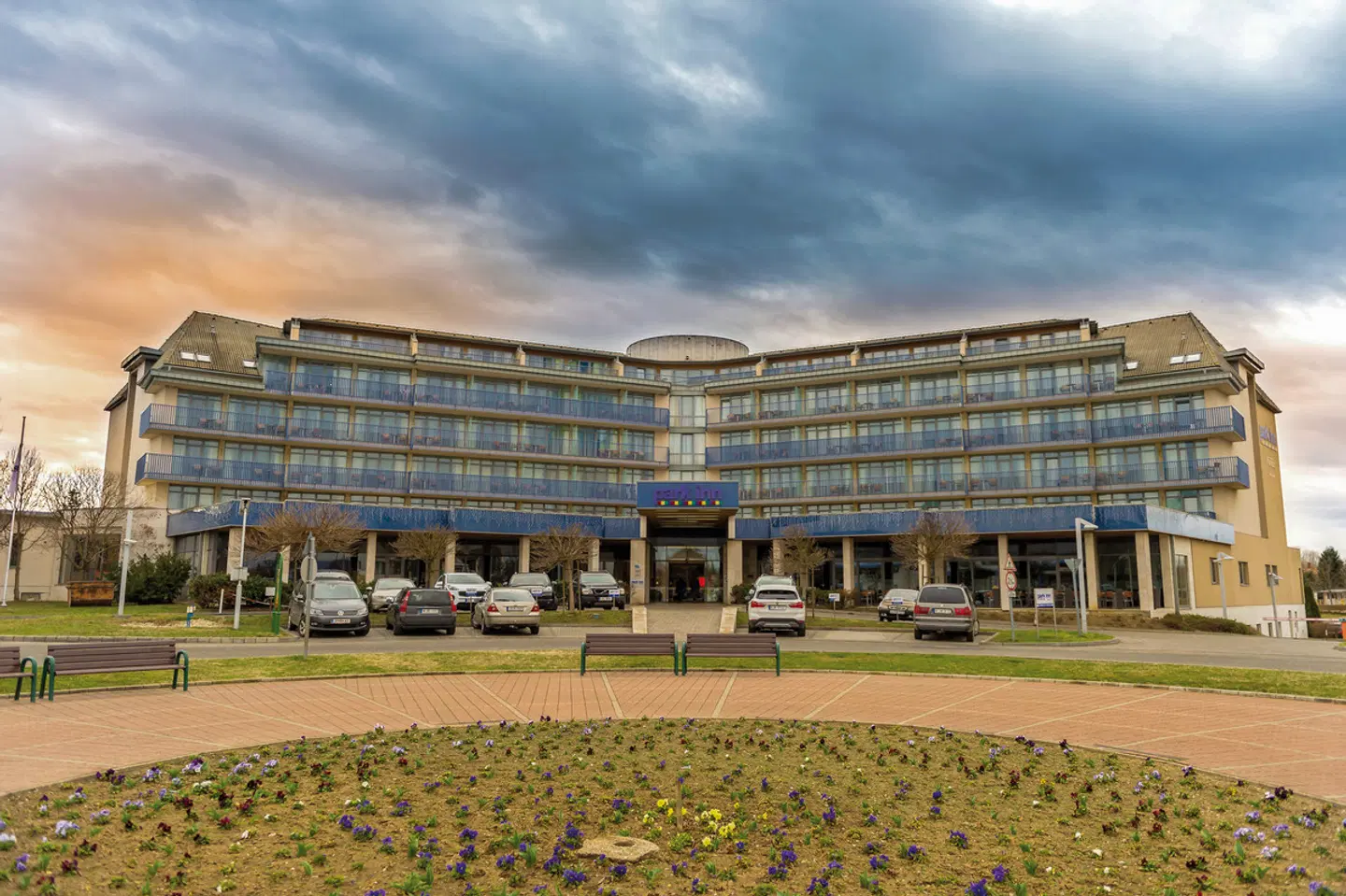 Park Inn by Radisson Sárvár Resort & Spa EXTERIOR