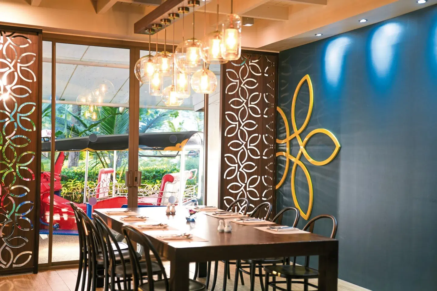 Sentido Khao Lak Bar