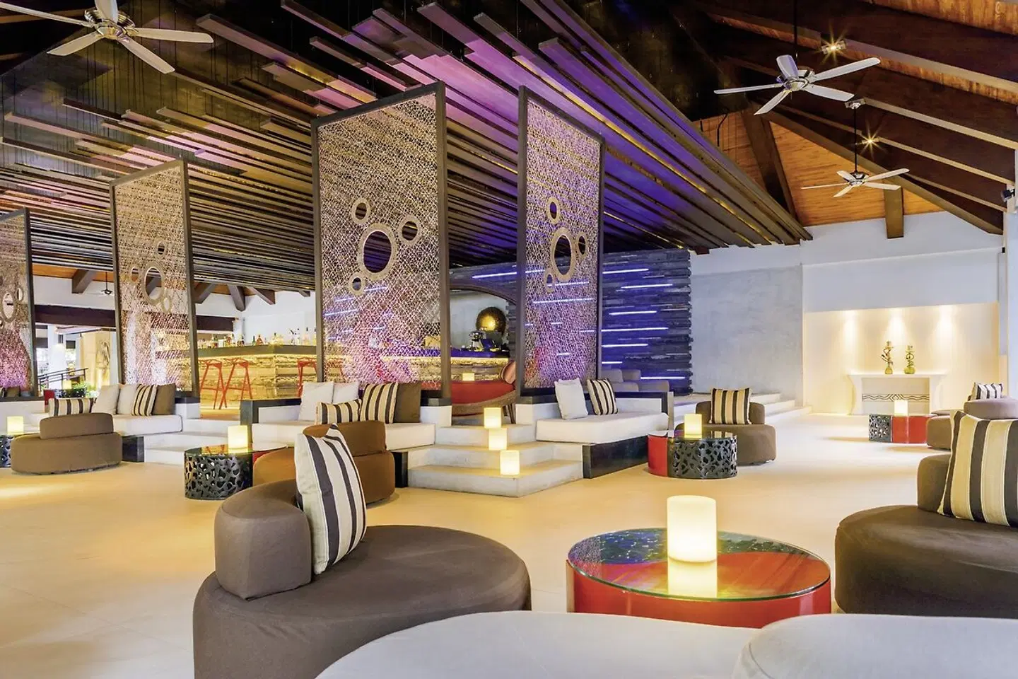 Niva Velassaru Maldives LOUNGE_LOBBY