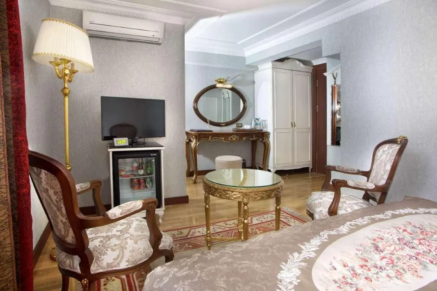 Best Western Empire Palace ROOM_EXAMPLE