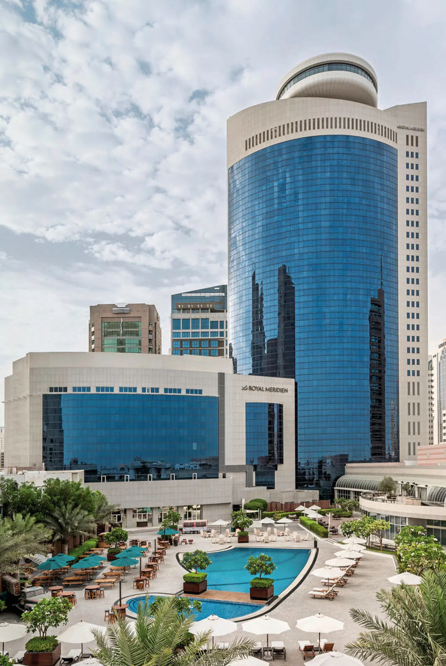 Le Royal Méridien Abu Dhabi EXTERIOR