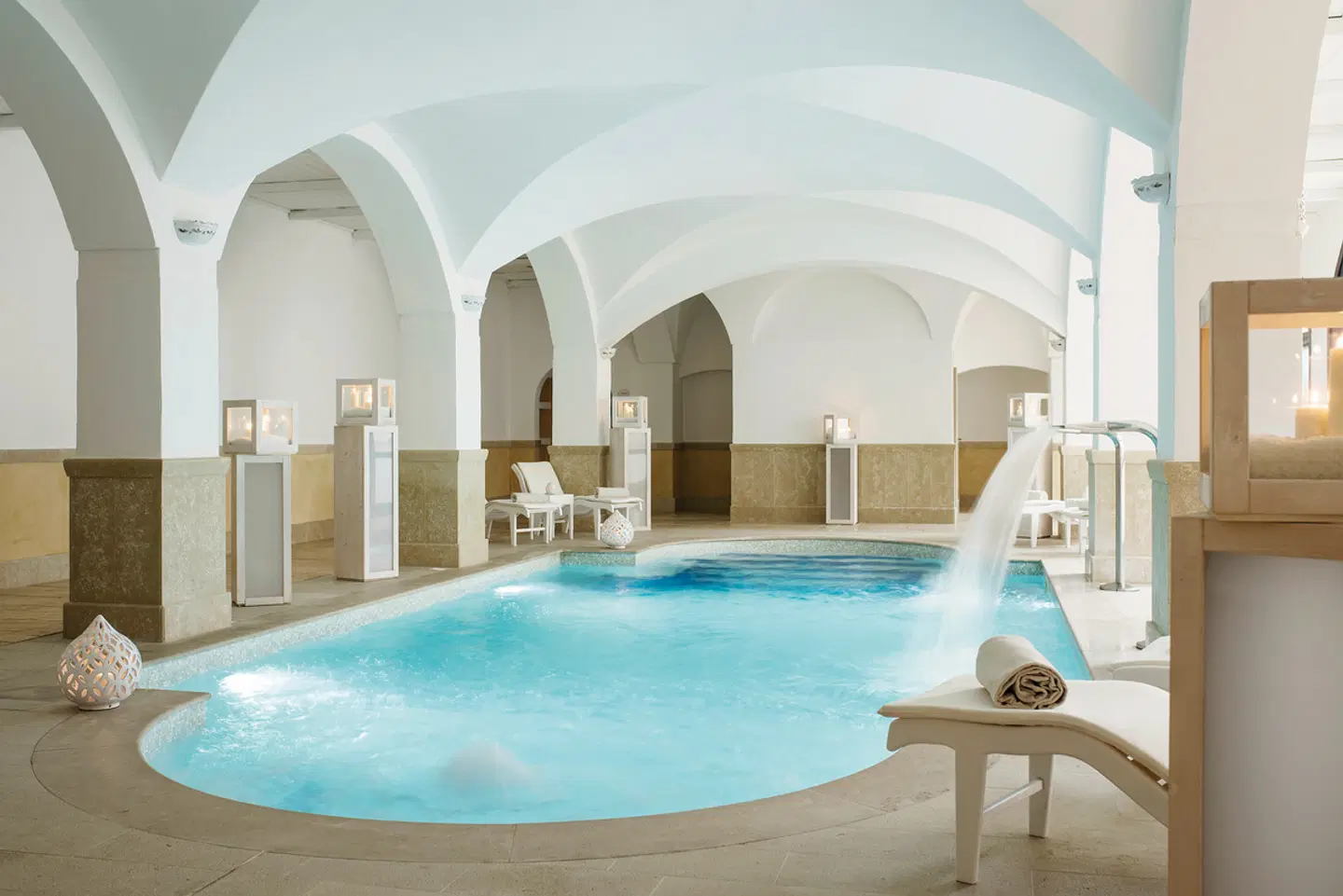 Borgobianco Resort & Spa Polignano - MGallery Hallenbad