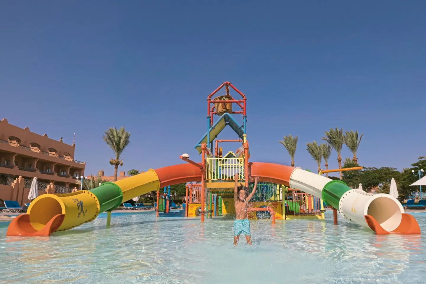 Akassia Swiss Resort OUTDOOR_POOL