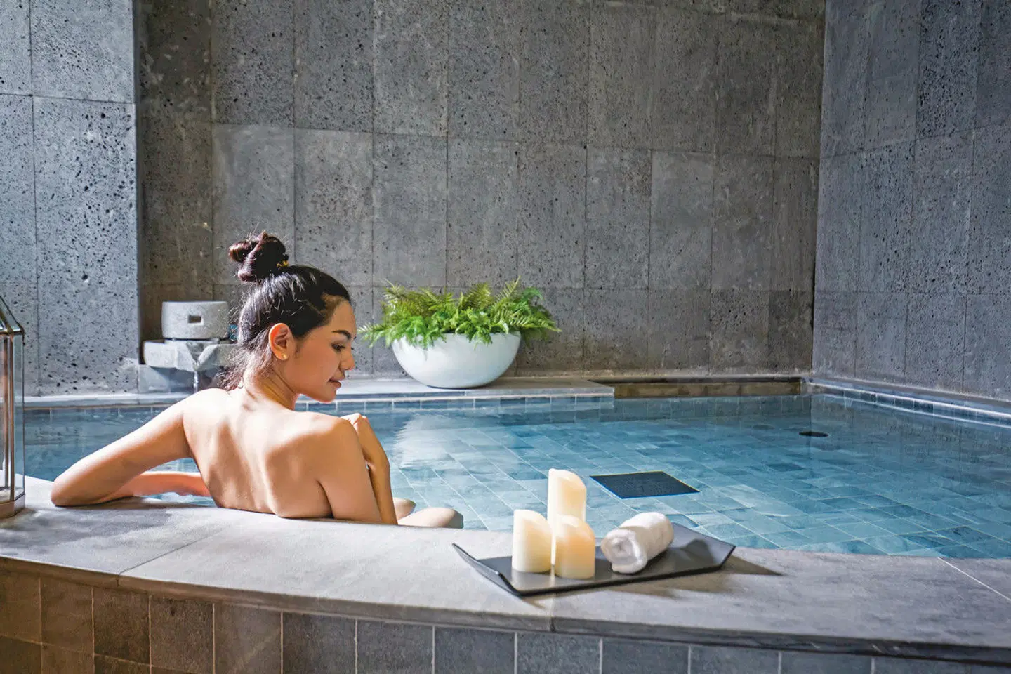 Cross Vibe Bangkok Sukhumvit Hallenbad