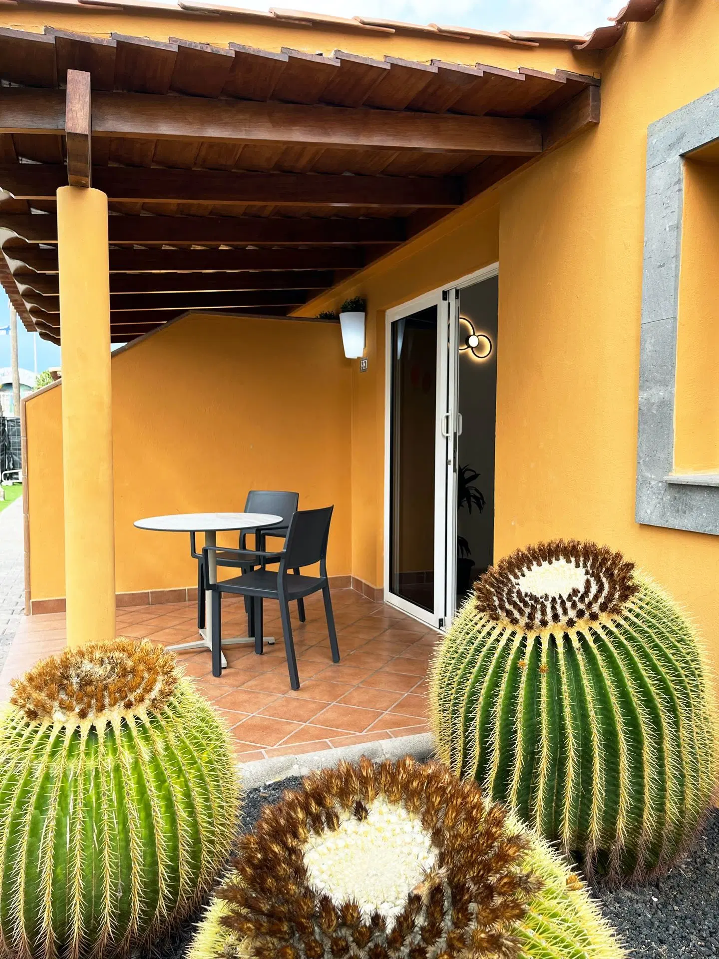 Bungalows Los Almendros - Gay Exclusive Terrasse