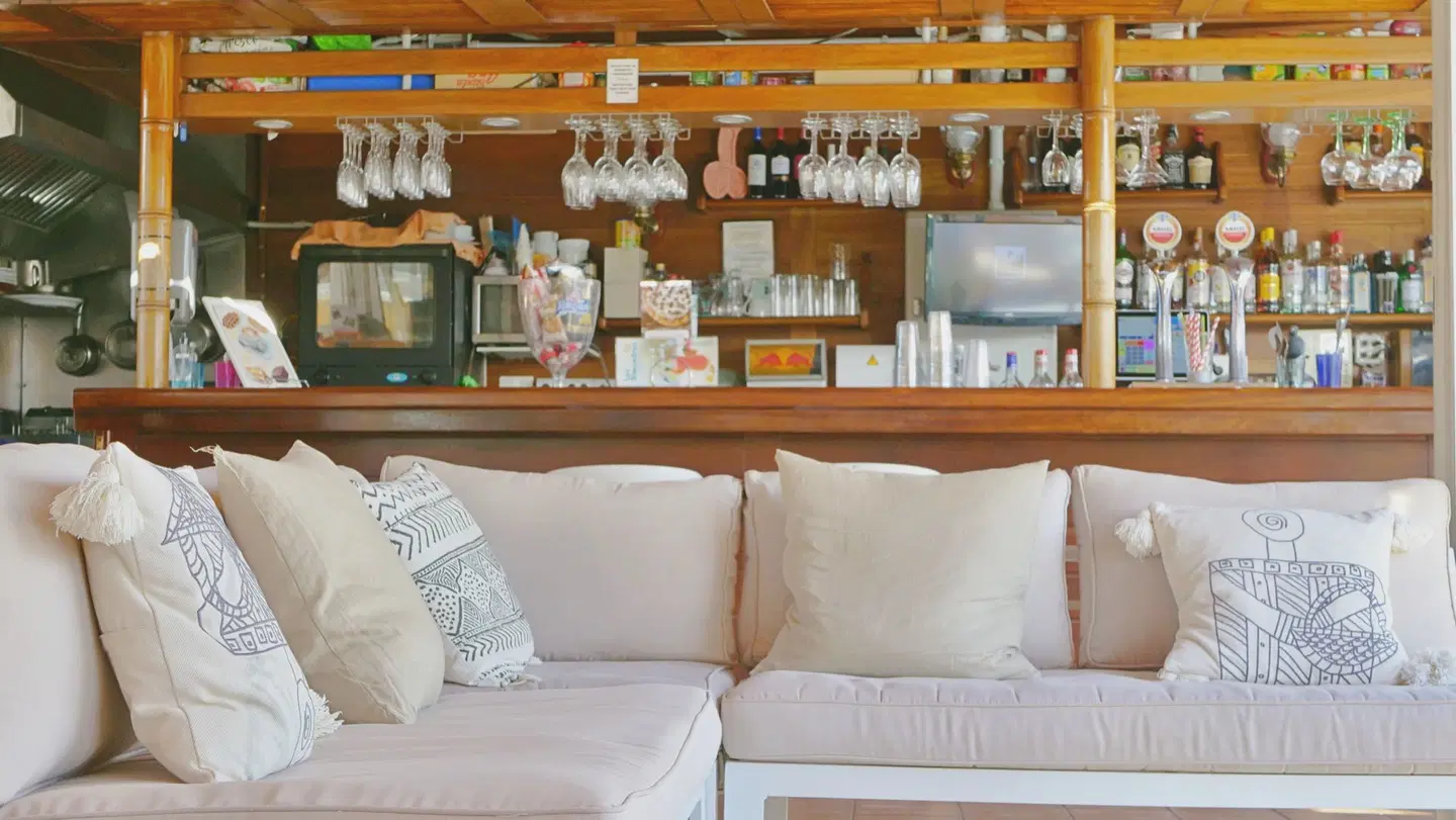 Bungalows Los Almendros - Gay Exclusive Bar