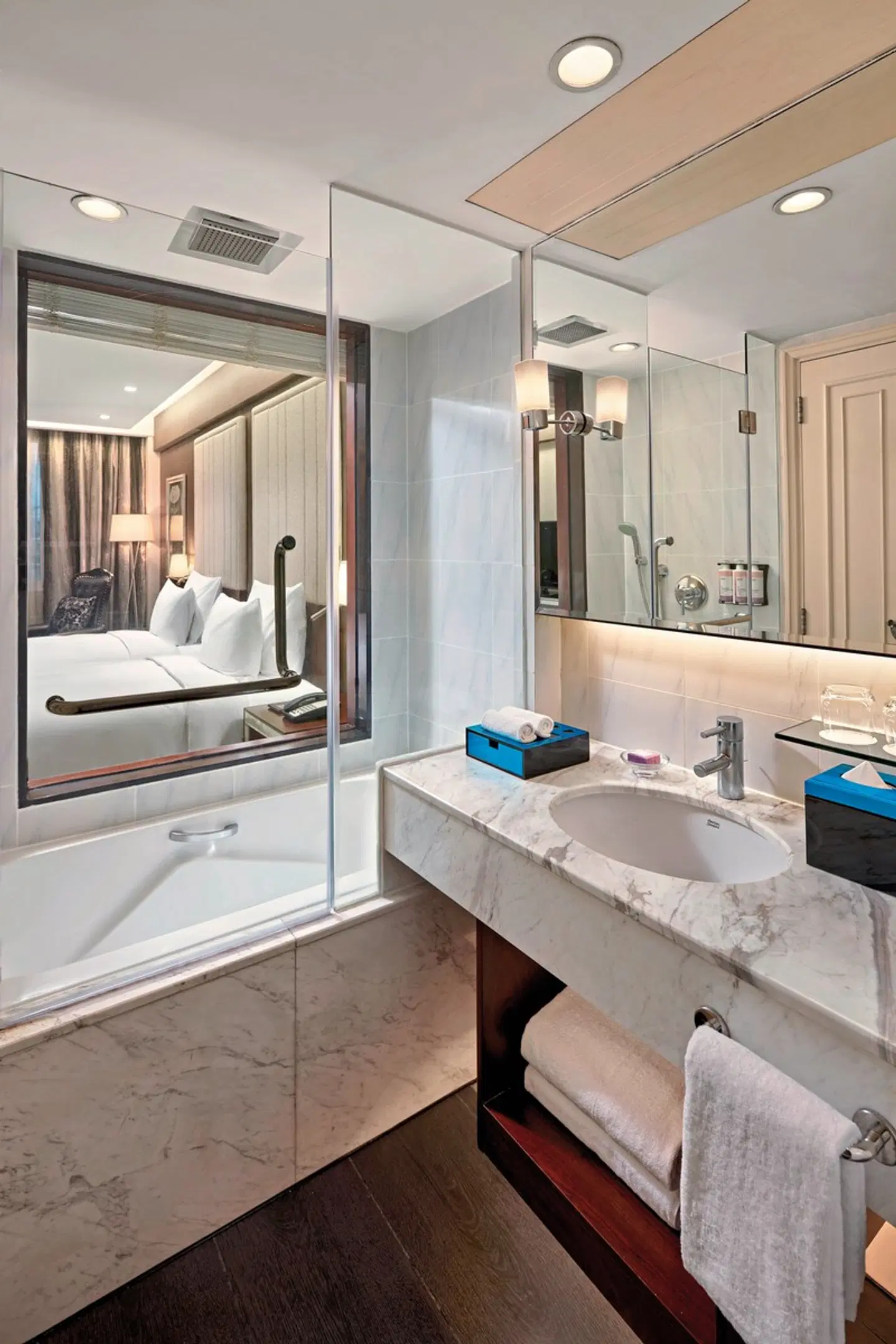 Mövenpick Hotel Hanoi Centre Badezimmer