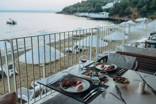 Paloma Pasha Terrasse